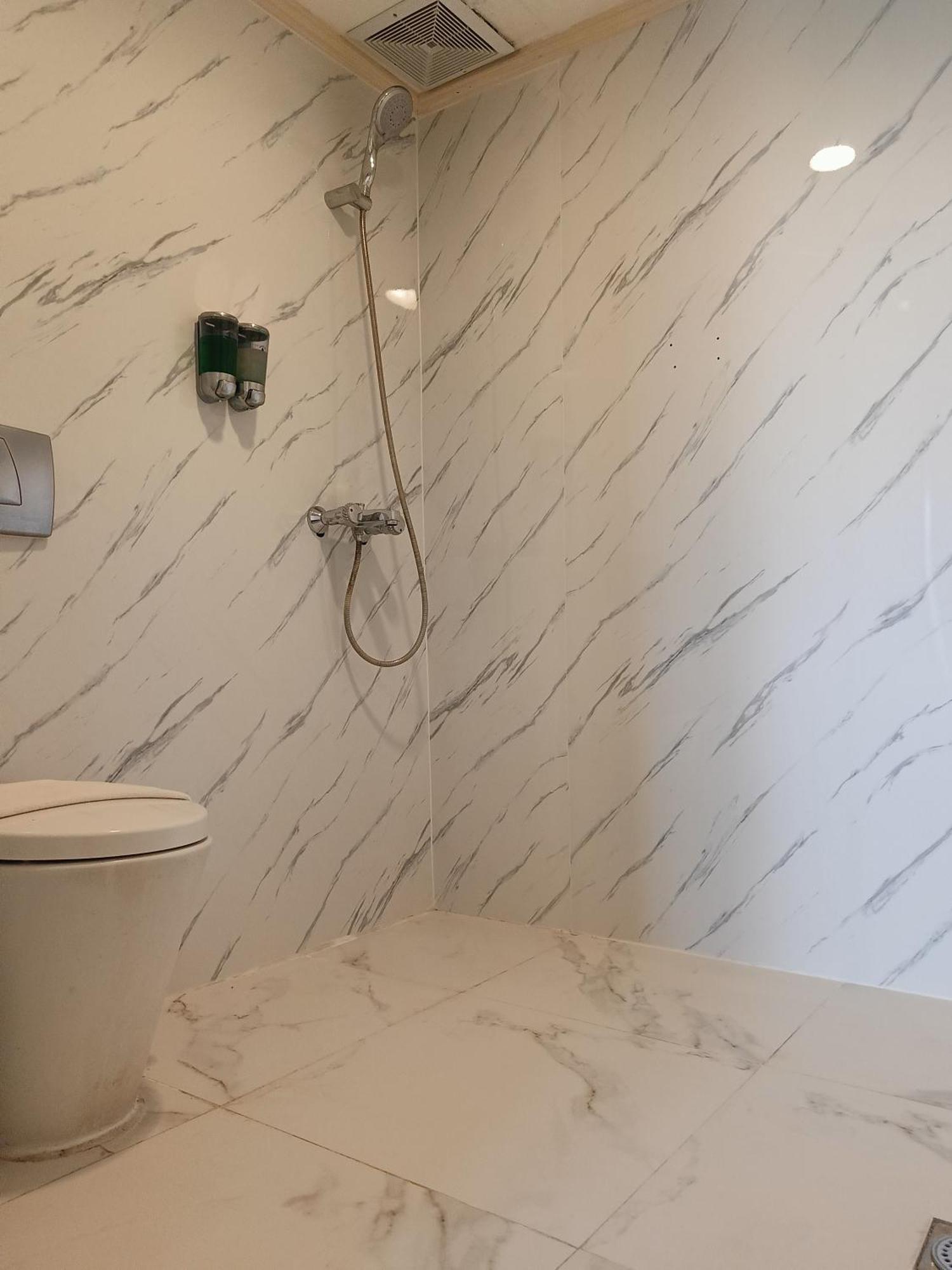 Lux Tychi Hotel Маланг Екстериор снимка